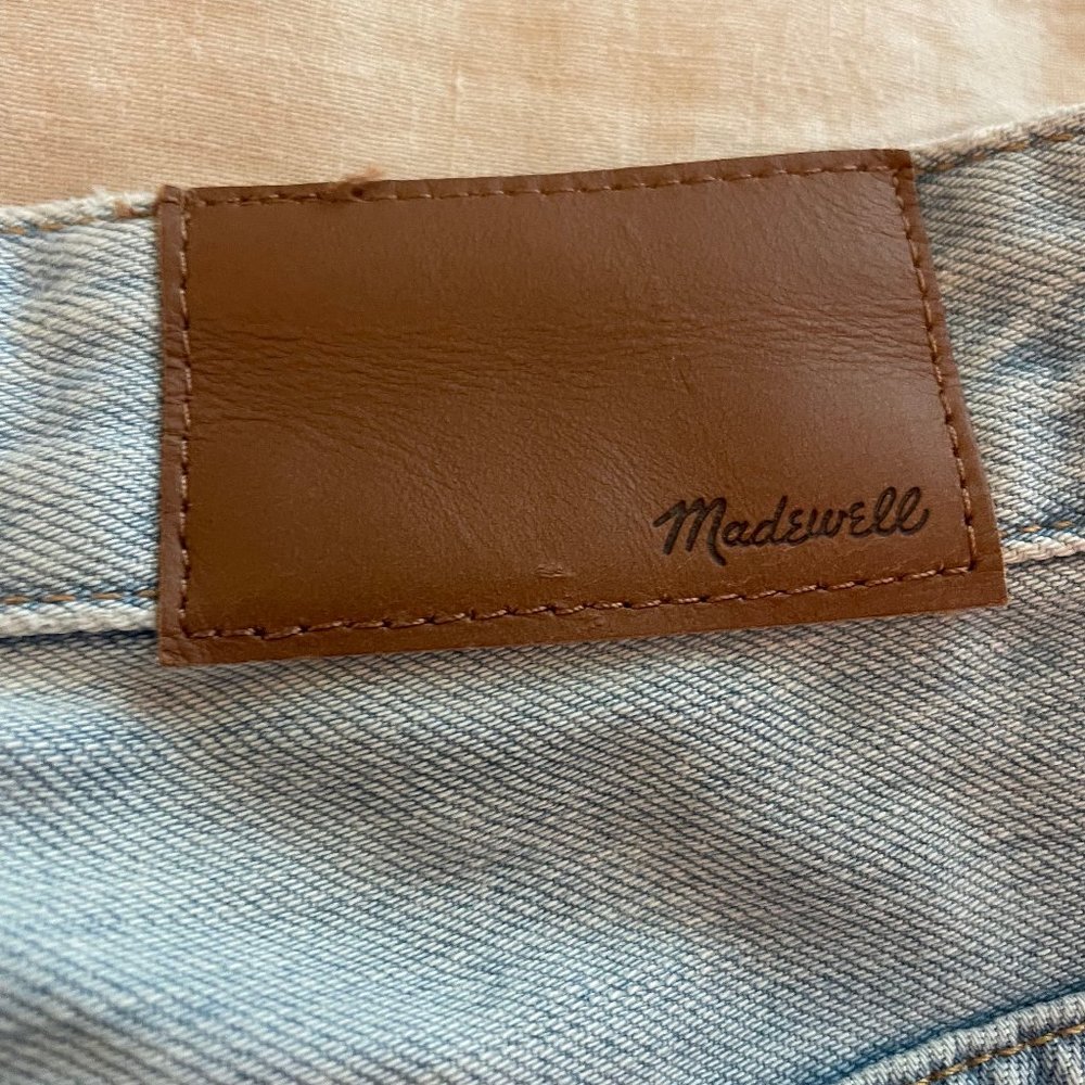 Madewell Women's Curvy Perfect Vintage Jean, size 32 light wash